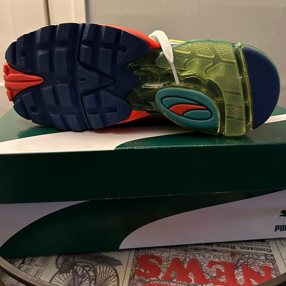 New with tags puma gels size 10 - Picture 2 of 6